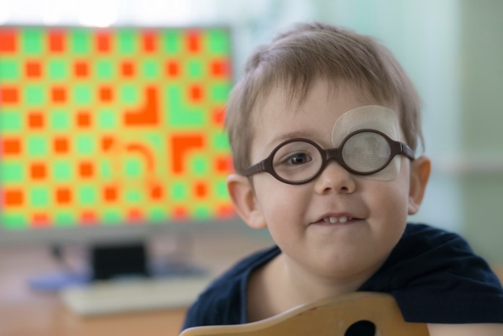 Εικ.2 Τεχνική επικάλυψης του υγιή οφθαλμού